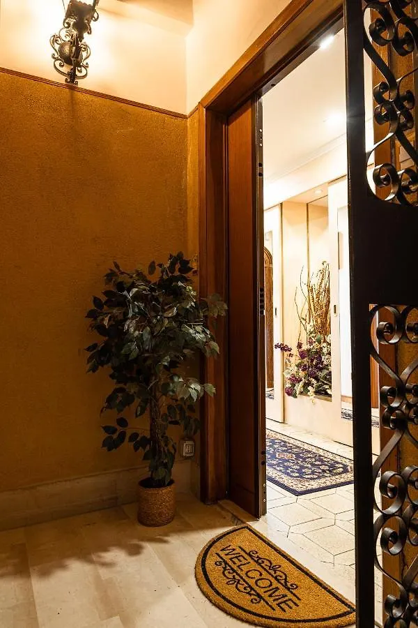 Quinto Piano Apartment Rome