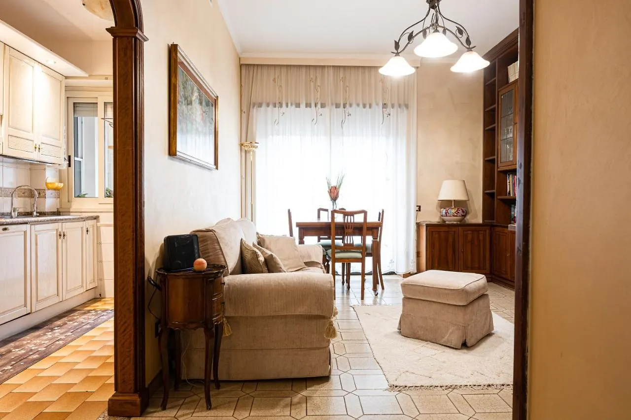 Quinto Piano Apartment Rome